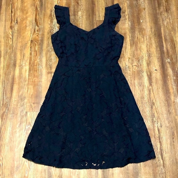 Monteau Dress Size Small Lace Fit & Flare Mini Navy Flutter Sleeve Eyelet Summer - Picture 1 of 7